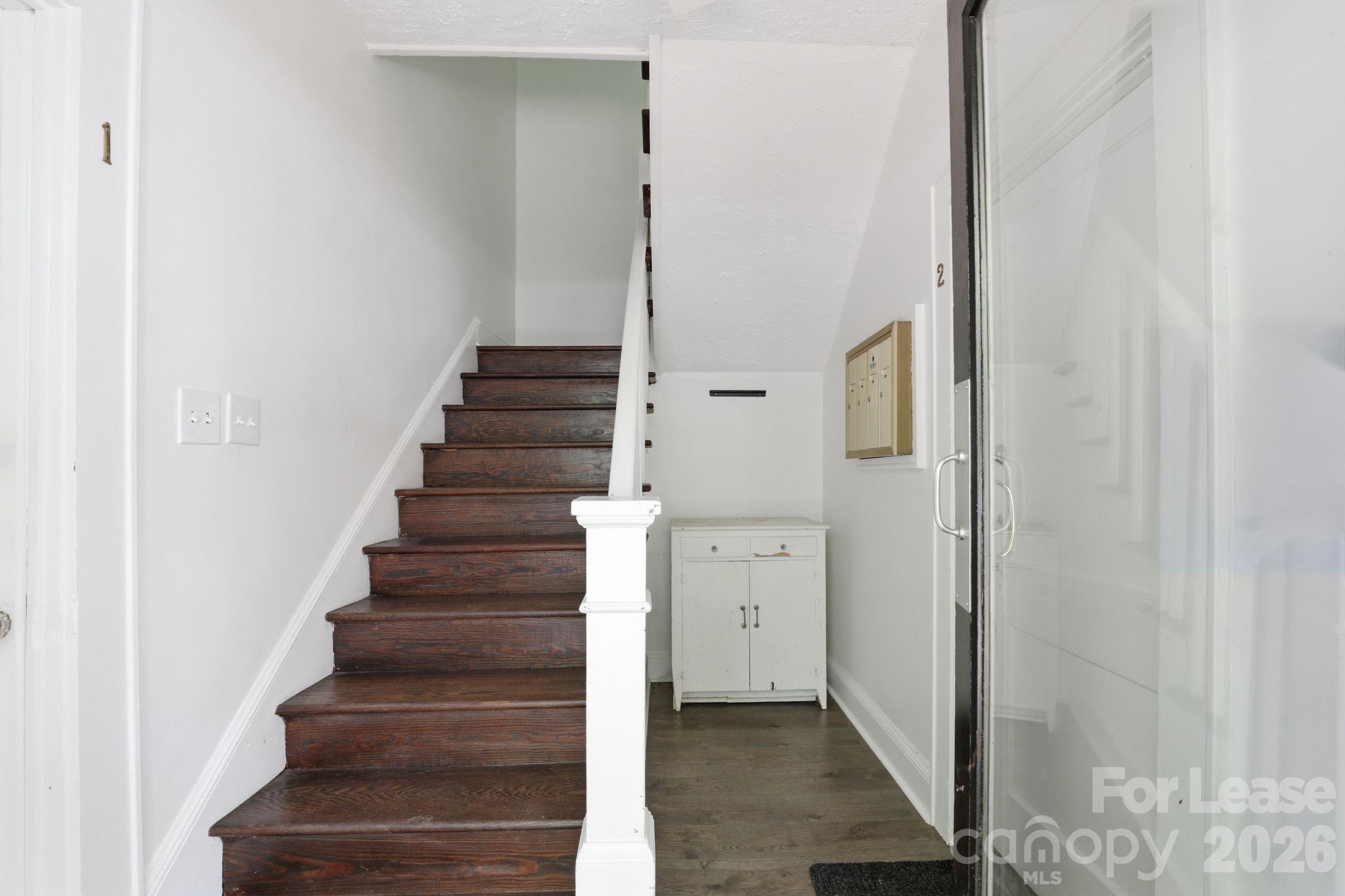 2112 Crescent Avenue 3 Property Photo 7