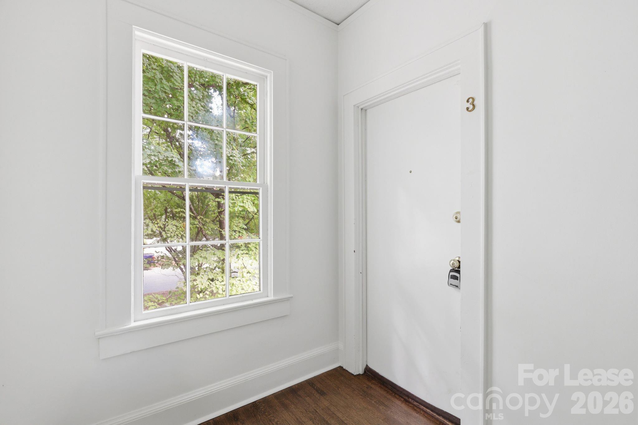 2112 Crescent Avenue 3 Property Photo 8