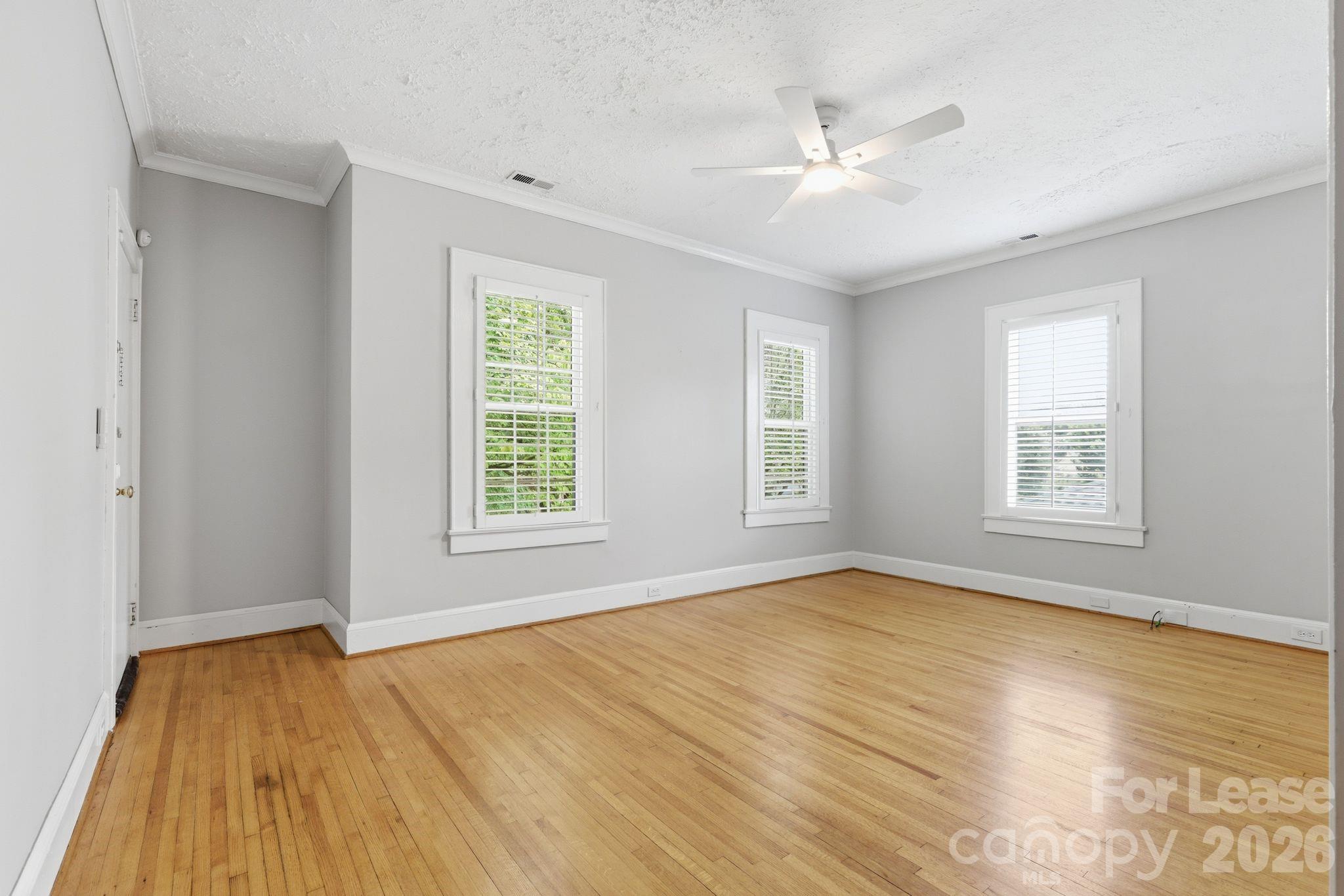 2112 Crescent Avenue 3 Property Photo 11