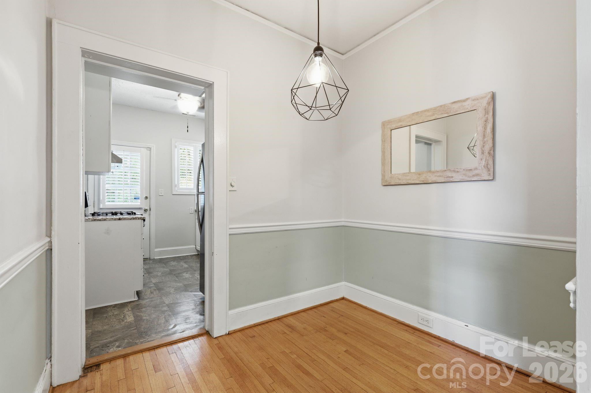 2112 Crescent Avenue 3 Property Photo 12