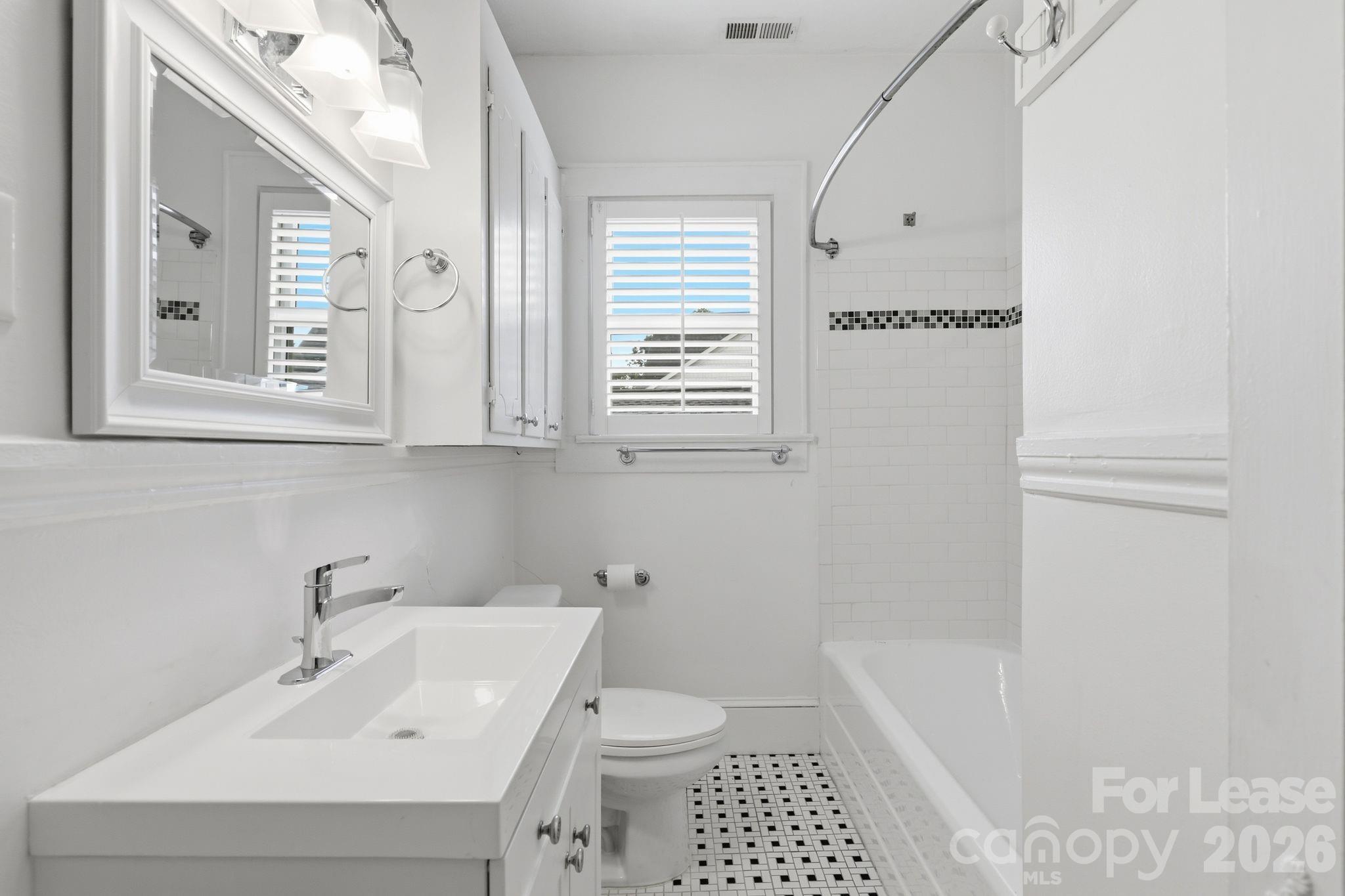 2112 Crescent Avenue 3 Property Photo 19