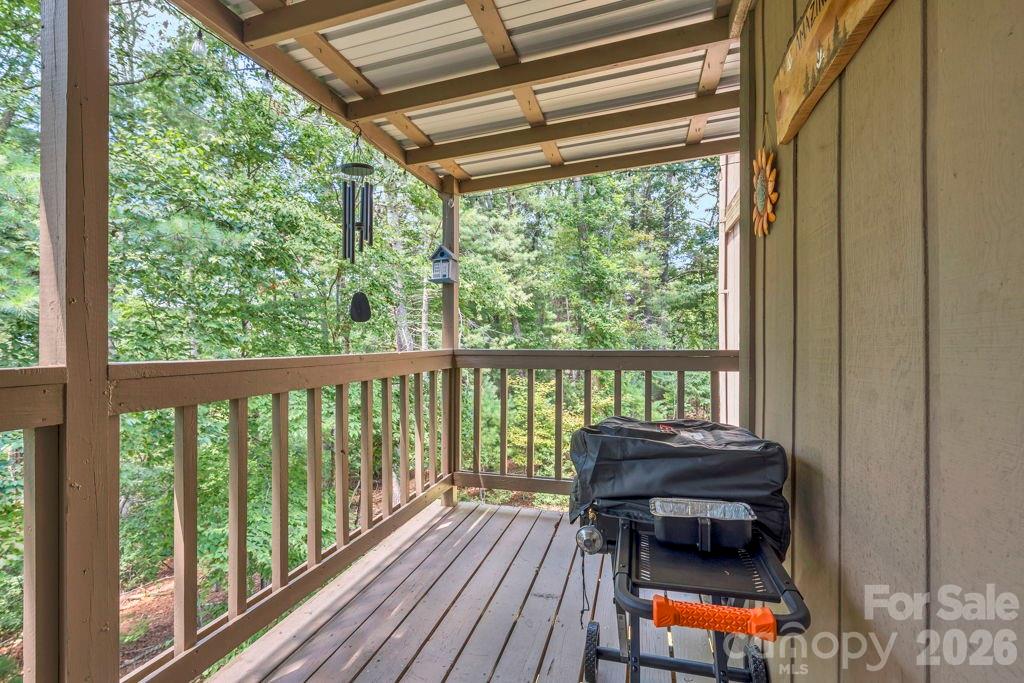 655 Overlook Drive Property Photo 14