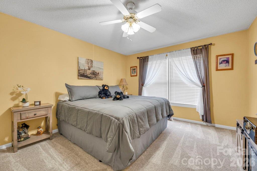 655 Overlook Drive Property Photo 16