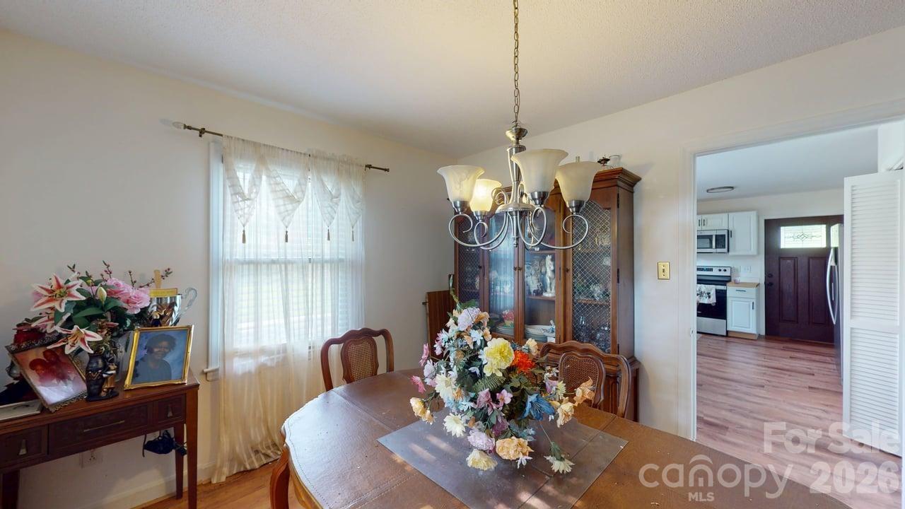 2605 Kimberly Drive Property Photo 10