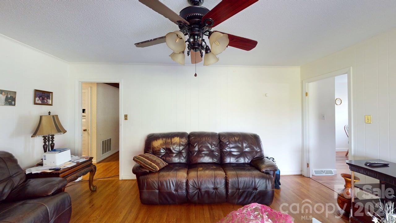 2605 Kimberly Drive Property Photo 18