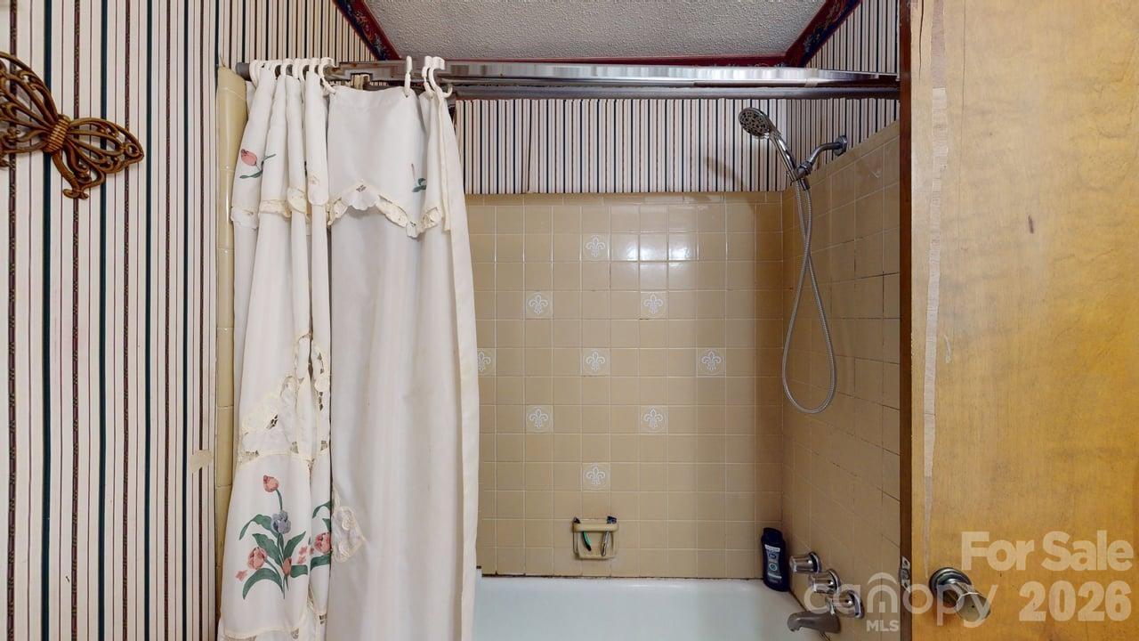 2605 Kimberly Drive Property Photo 25