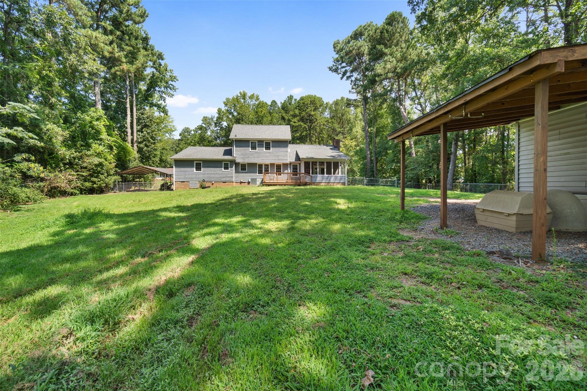 302 Nottingham Way Property Photo 4