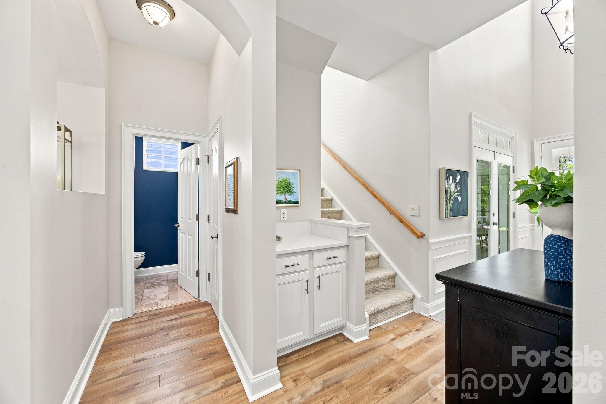 8025 Cottsbrooke Drive Property Photo 18