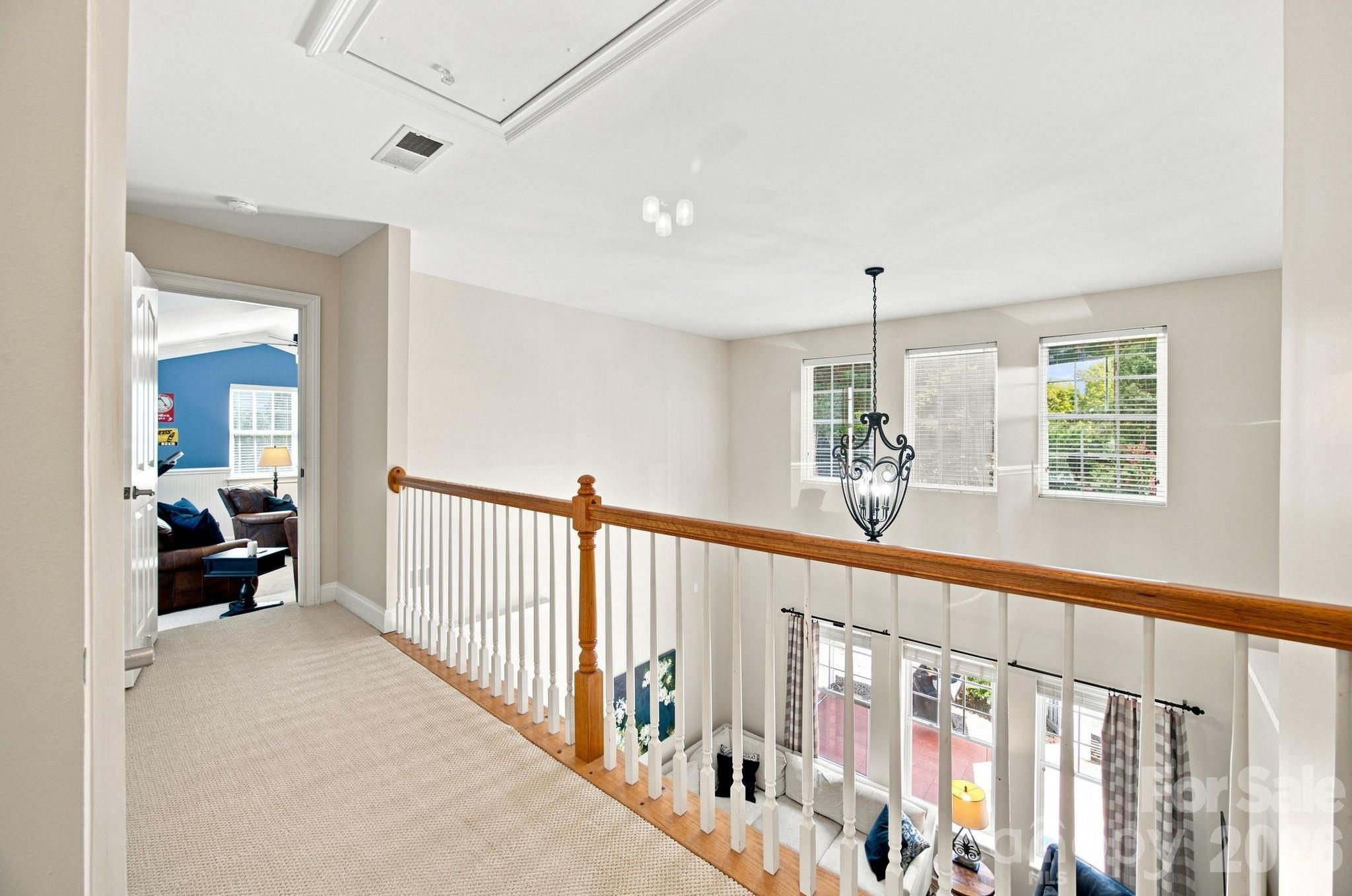 8025 Cottsbrooke Drive Property Photo 31