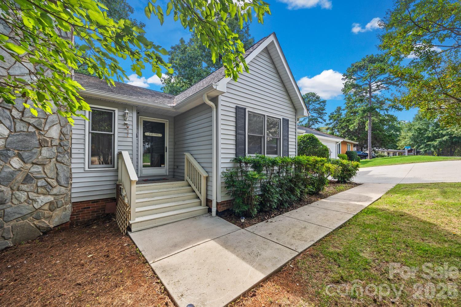 4060 Point Clear Drive Property Photo 3