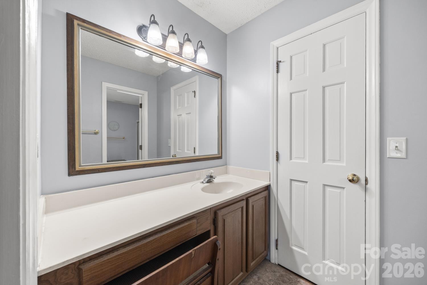 4060 Point Clear Drive Property Photo 17