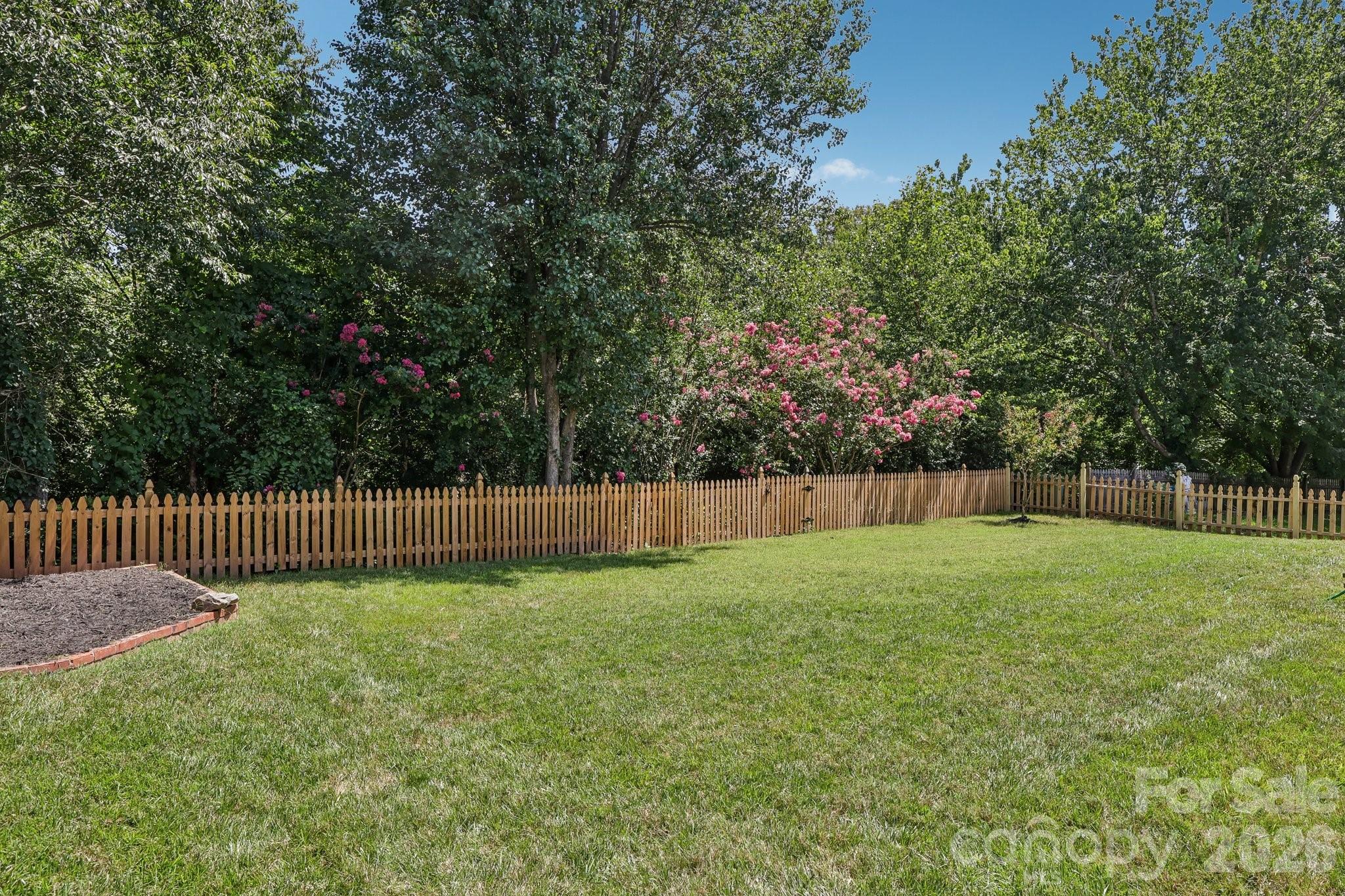 8504 Tamarron Drive Property Photo 33
