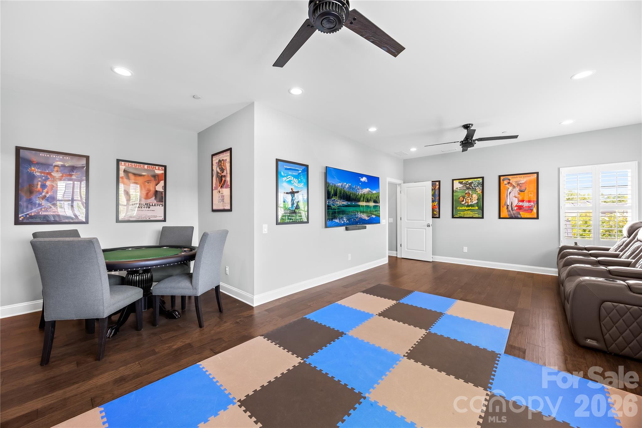 1858 Trotting Circle Property Photo 29