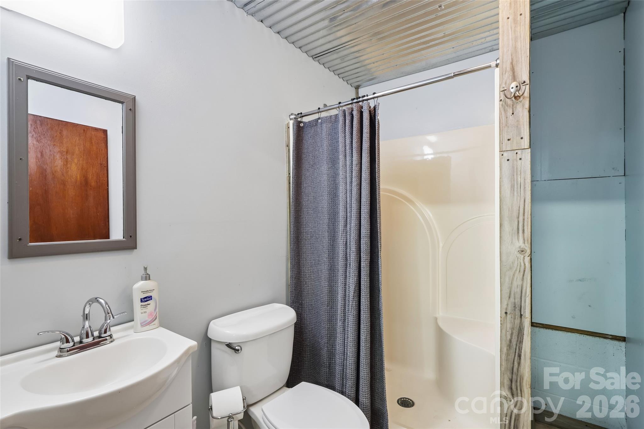319 Big Indian Loop Property Photo 38