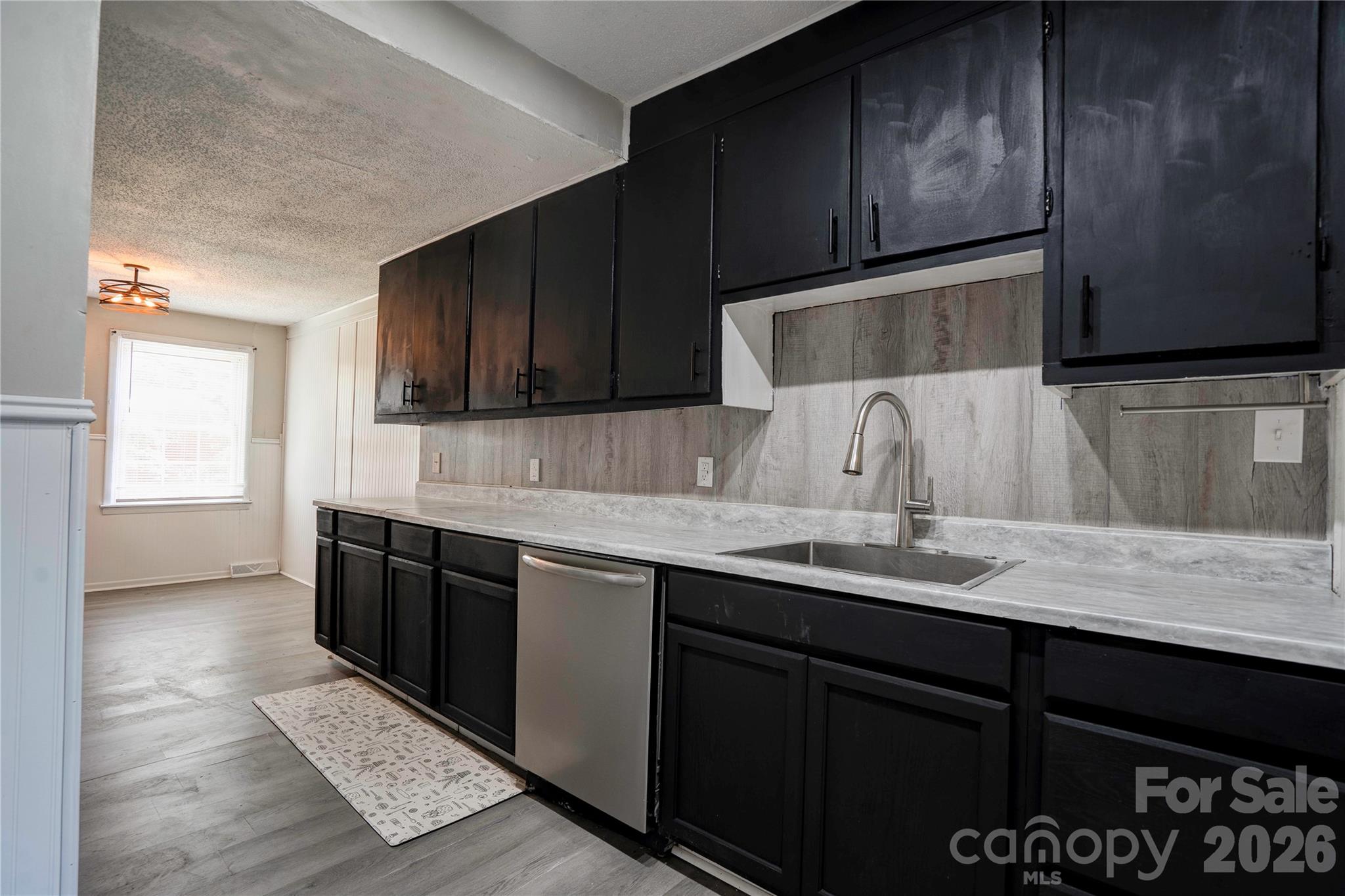 605 Meadowbrook Road Property Photo 7
