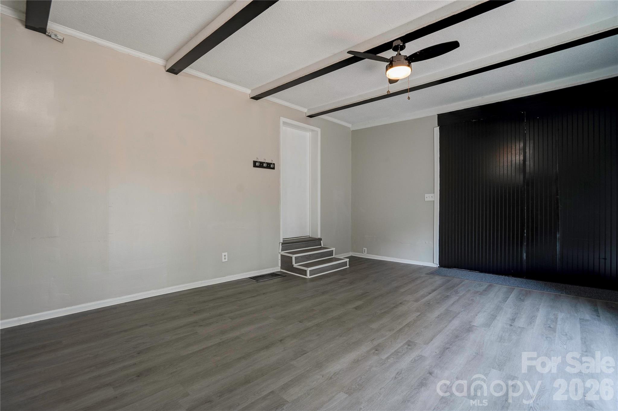 605 Meadowbrook Road Property Photo 12