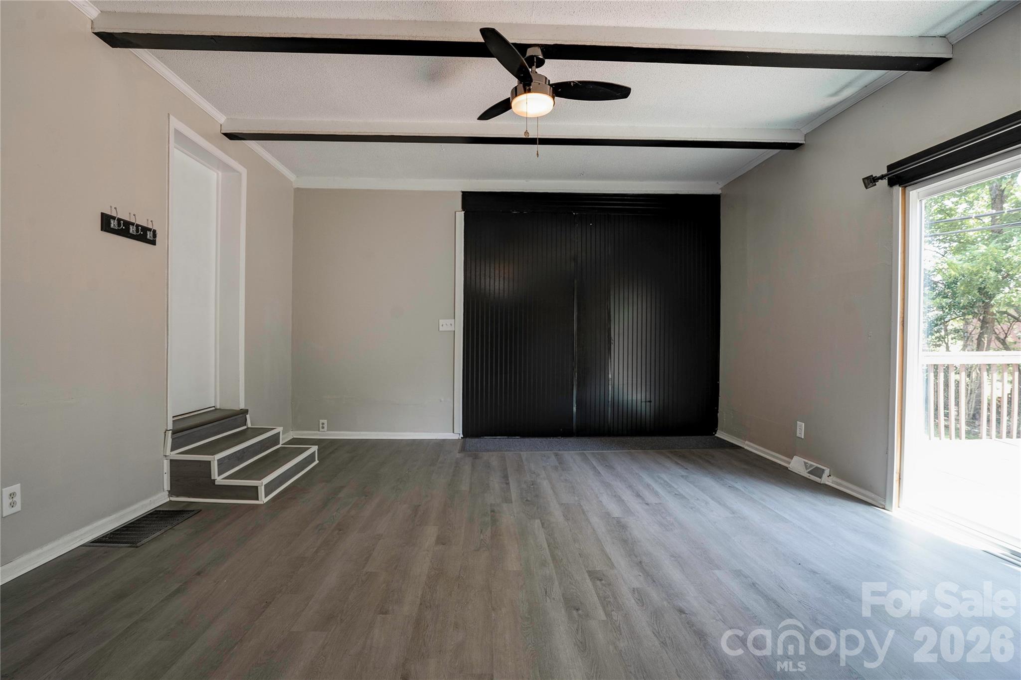 605 Meadowbrook Road Property Photo 13