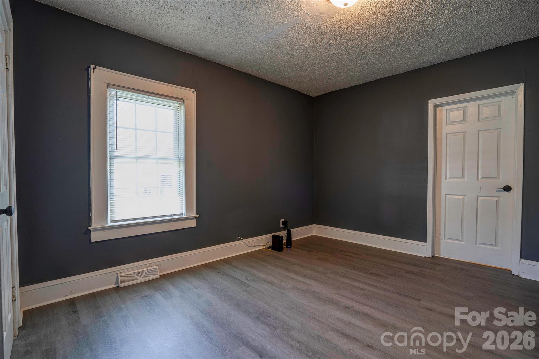 605 Meadowbrook Road Property Photo 27