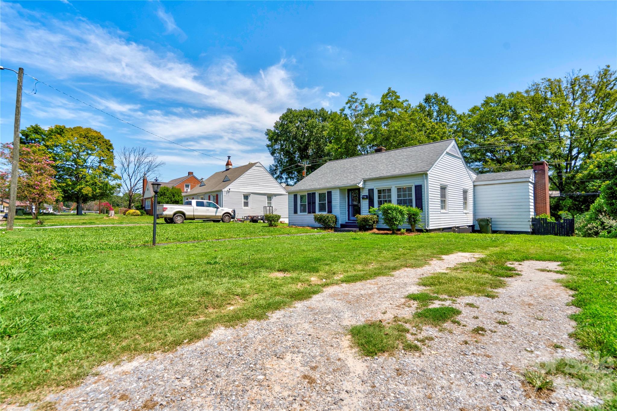 605 Meadowbrook Road Property Photo 34