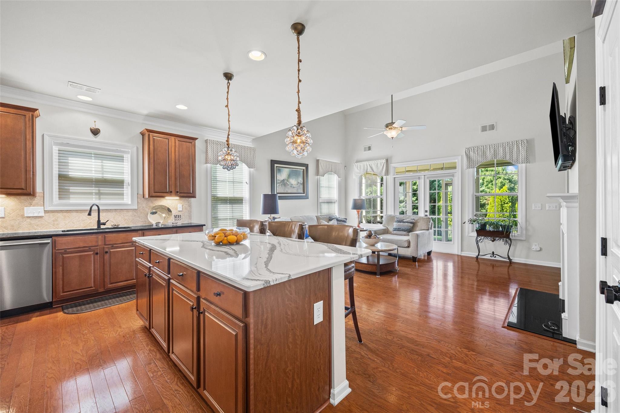 8632 Sequoia Grove Lane Property Photo 11