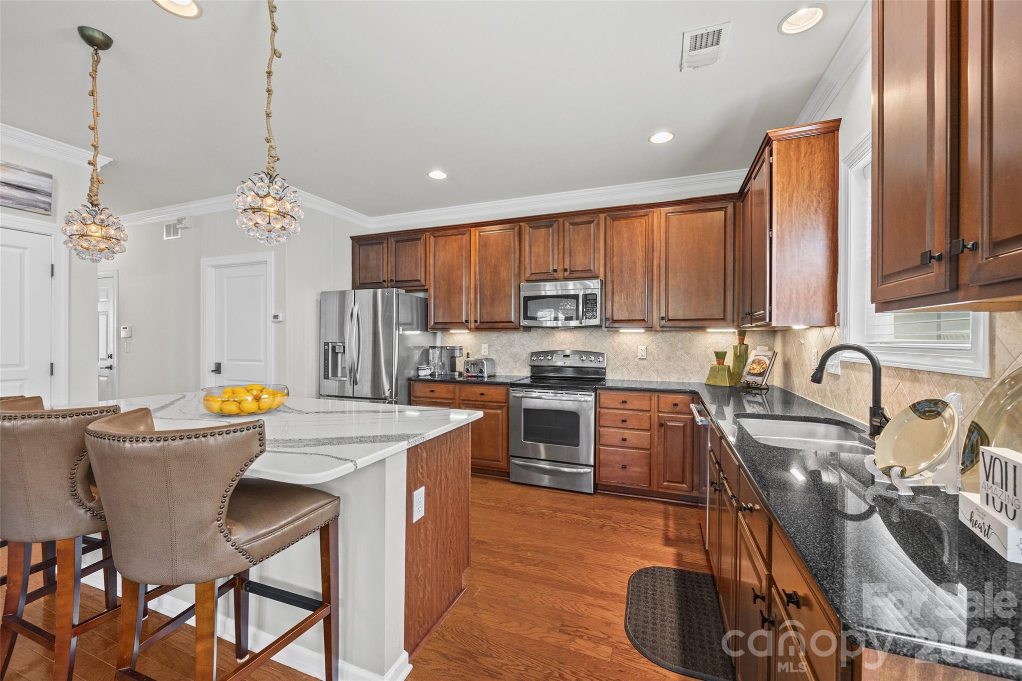 8632 Sequoia Grove Lane Property Photo 14