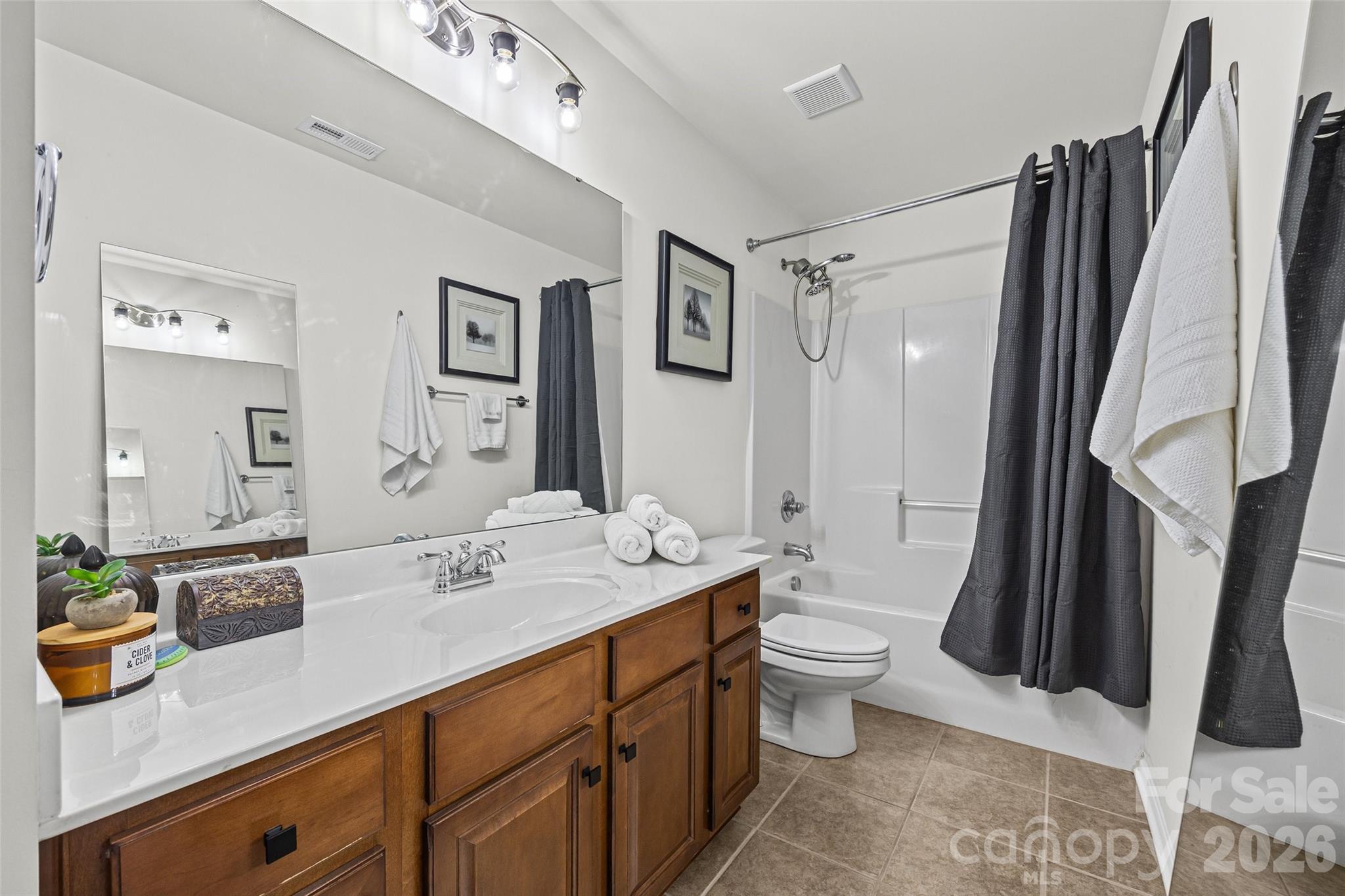8632 Sequoia Grove Lane Property Photo 31