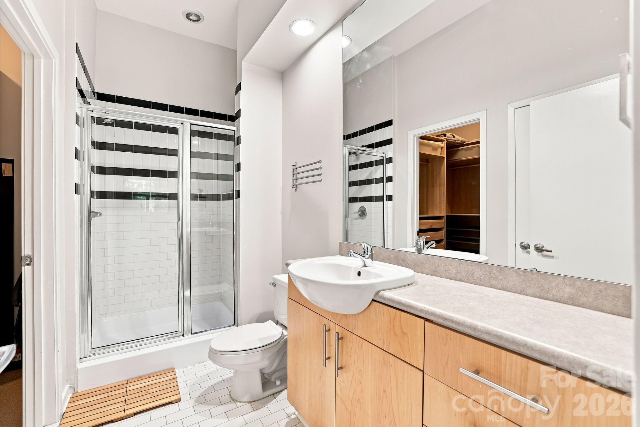 2125 Southend Drive 106 Property Photo 25