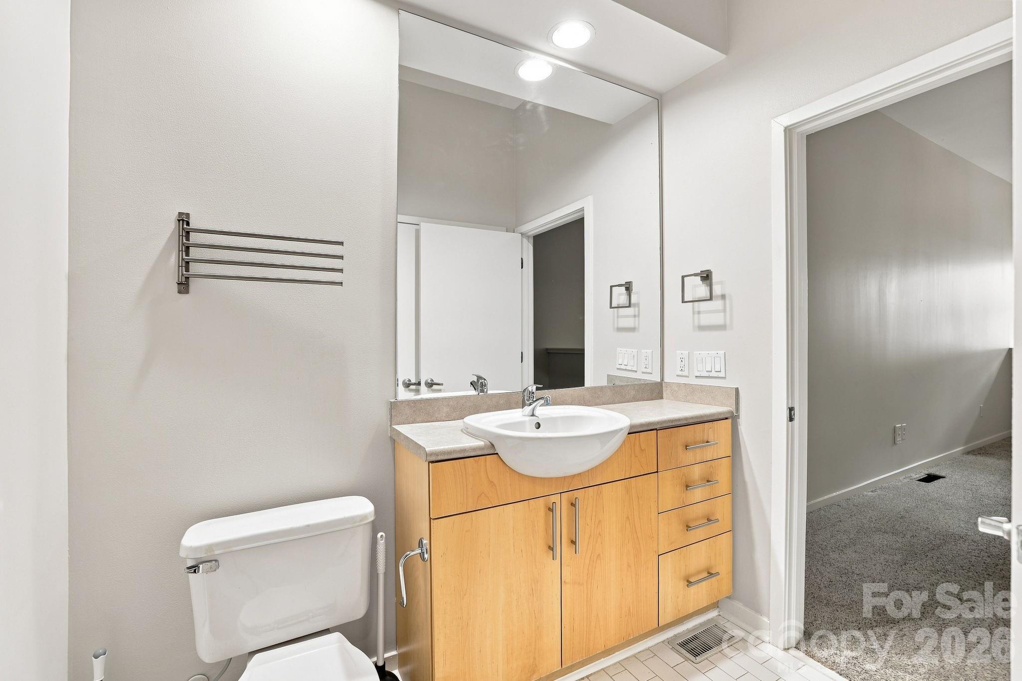 2125 Southend Drive 106 Property Photo 26