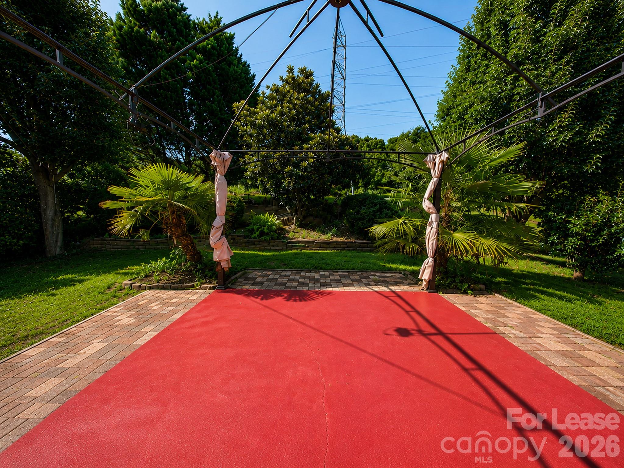 8924 Gerald Drive Property Photo 12