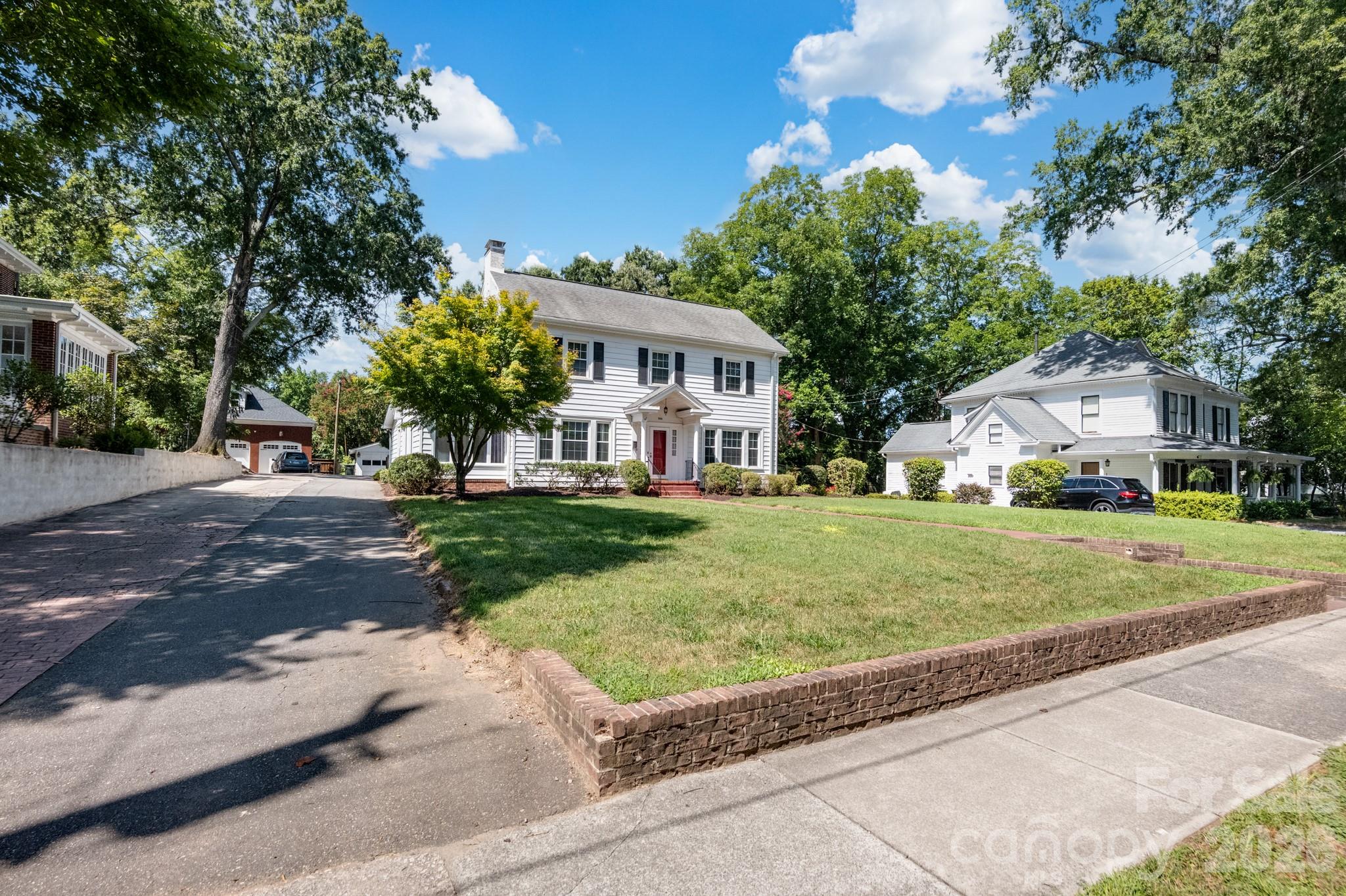 306 Union Street Property Photo 2