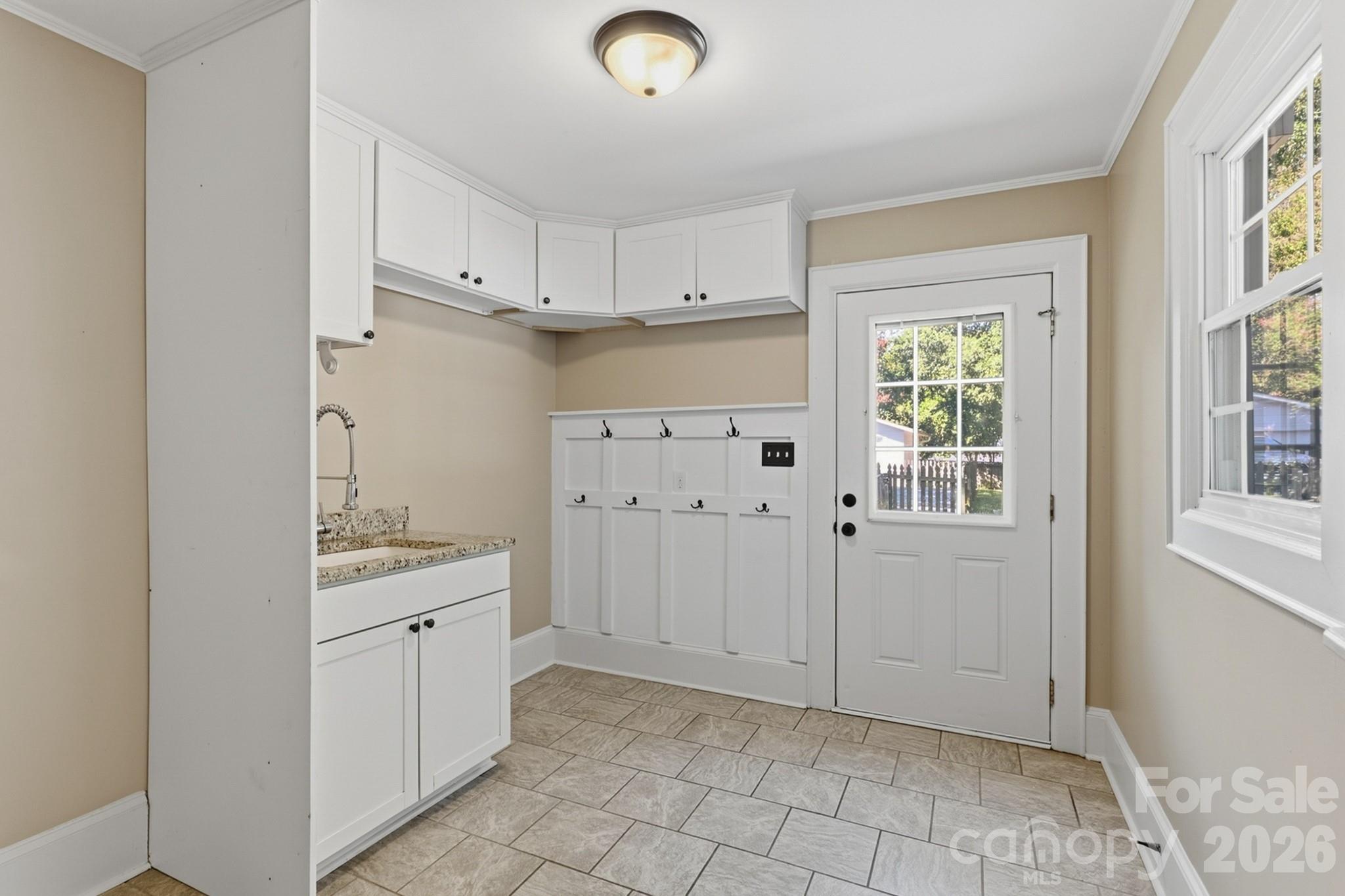 306 Union Street Property Photo 16