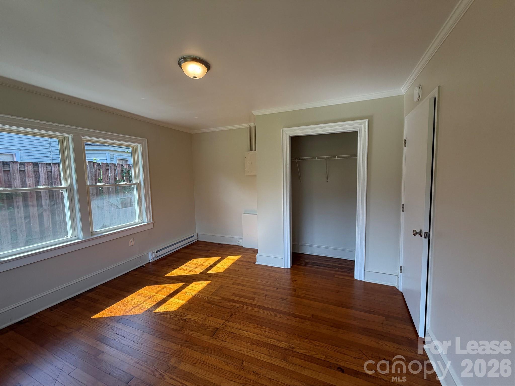 908 W Front Street Property Photo 8