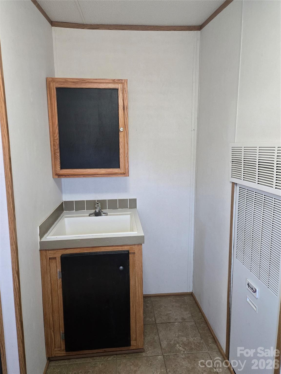 3449 Yount Road Property Photo 6