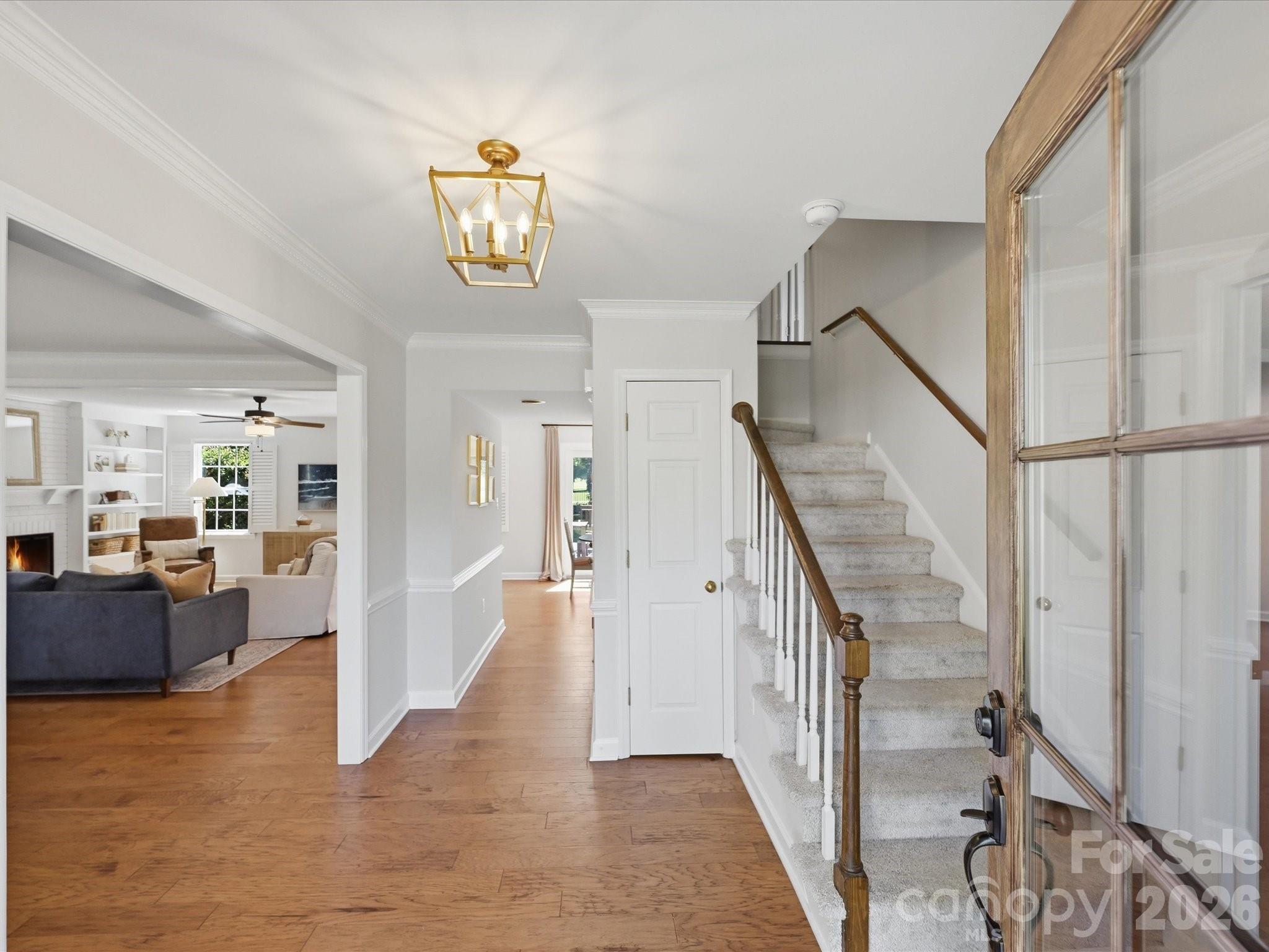 4638 Deanscroft Drive Property Photo 4