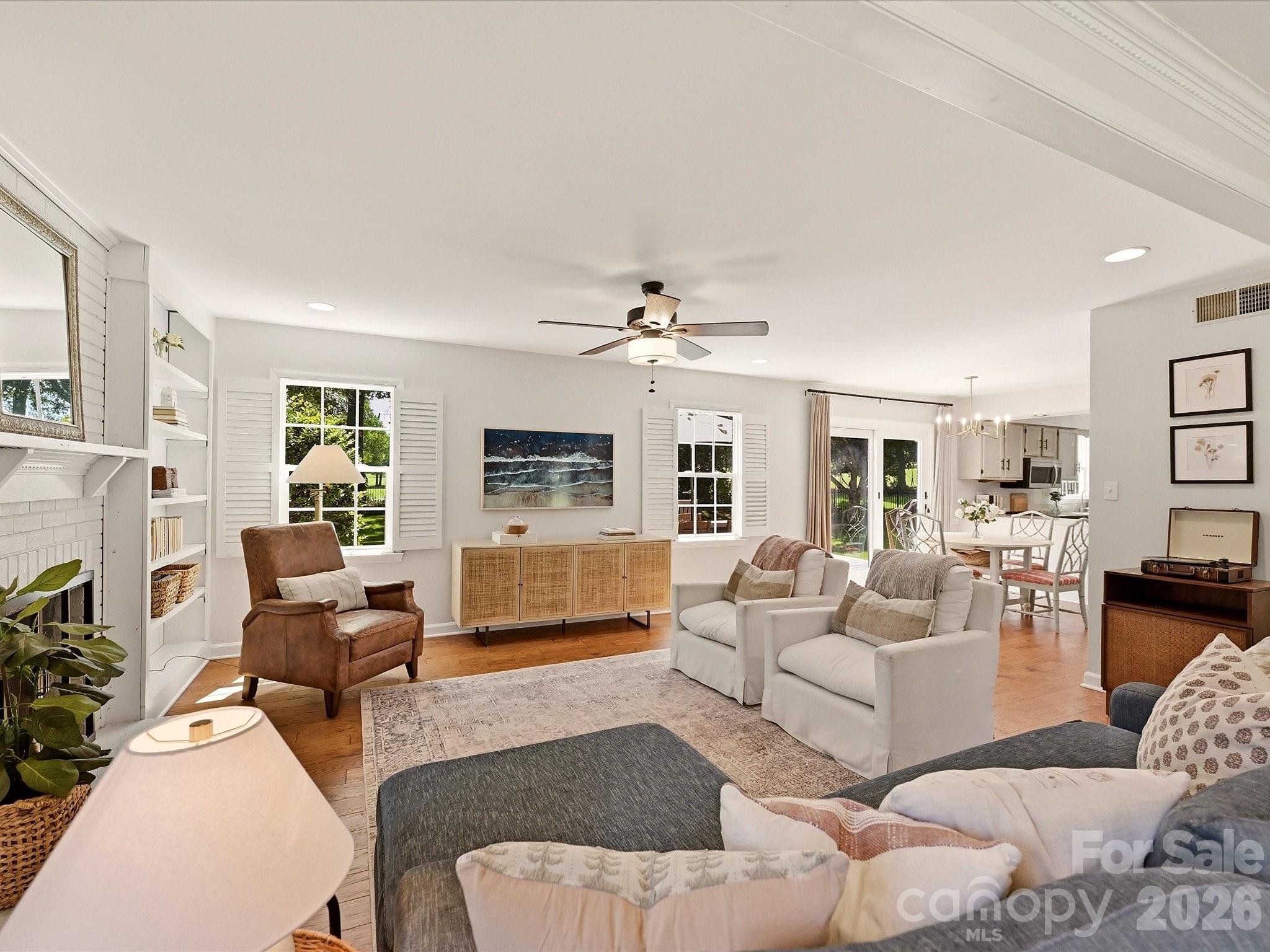 4638 Deanscroft Drive Property Photo 14