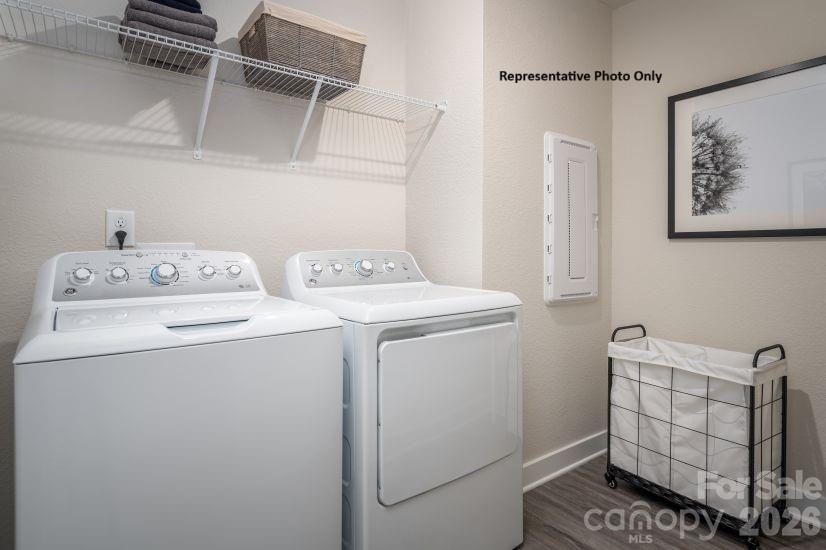 2280 Flicker Road Property Photo 8