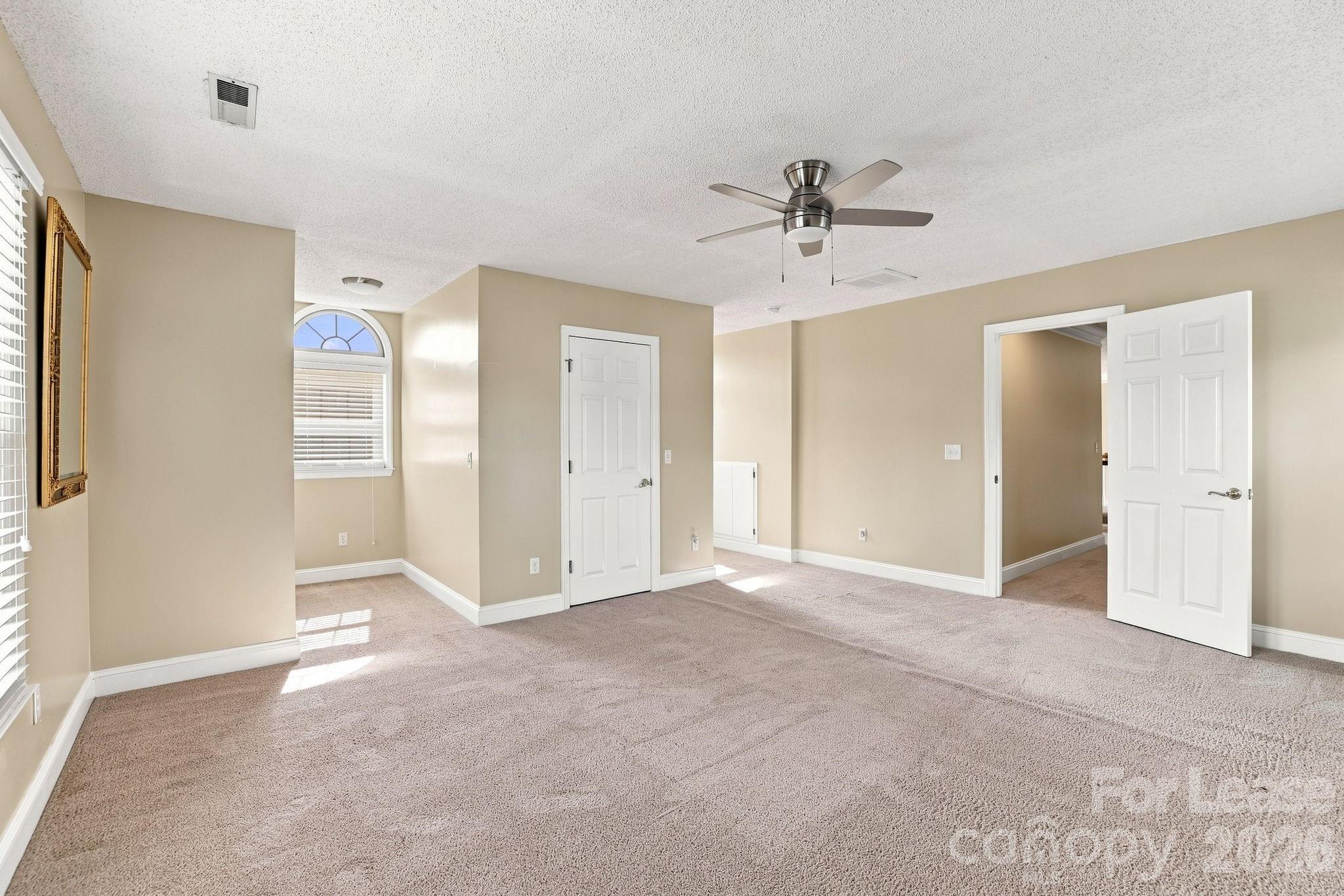 142 Cottontail Lane Property Photo 27