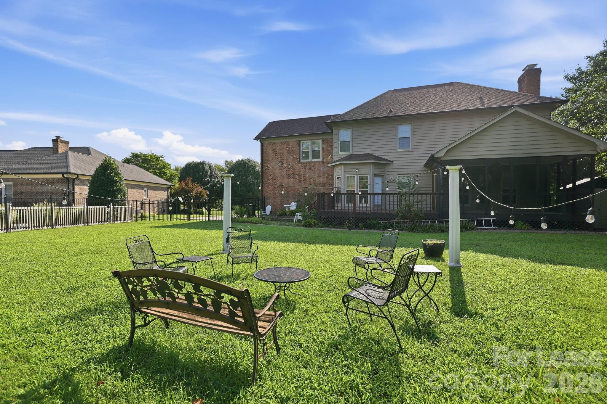 142 Cottontail Lane Property Photo 33