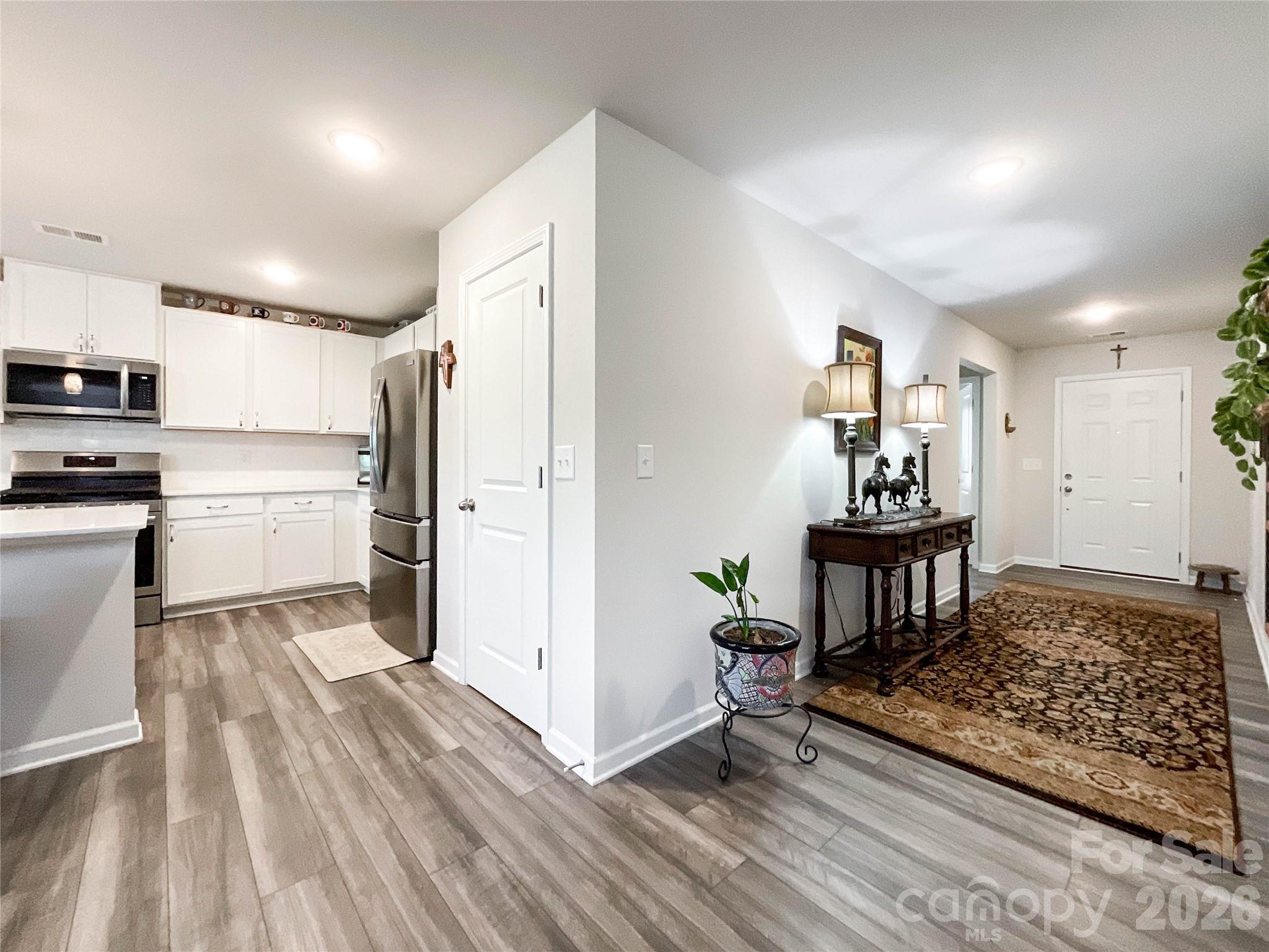 1177 Blackburn Circle Property Photo 7