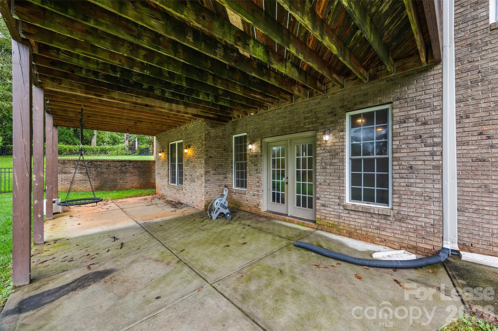 334 Stone Cliff Lane Property Photo 35