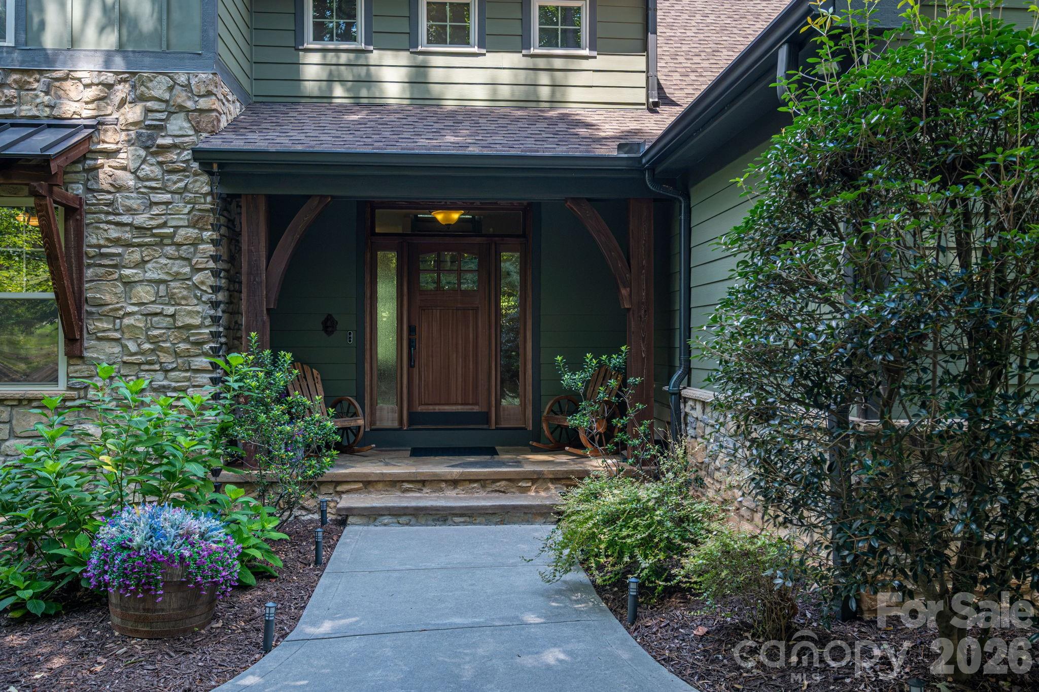 1903 Miners Creek Drive Property Photo 6
