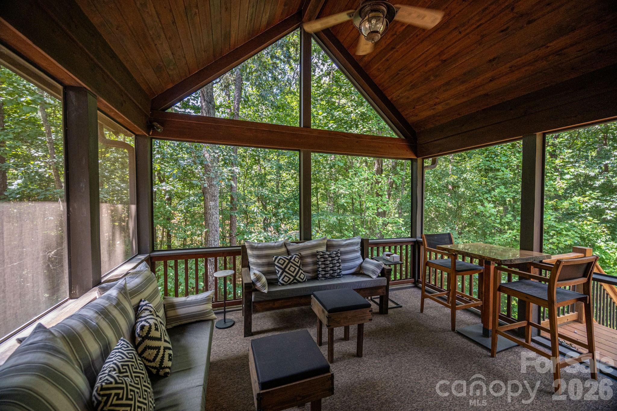 1903 Miners Creek Drive Property Photo 15