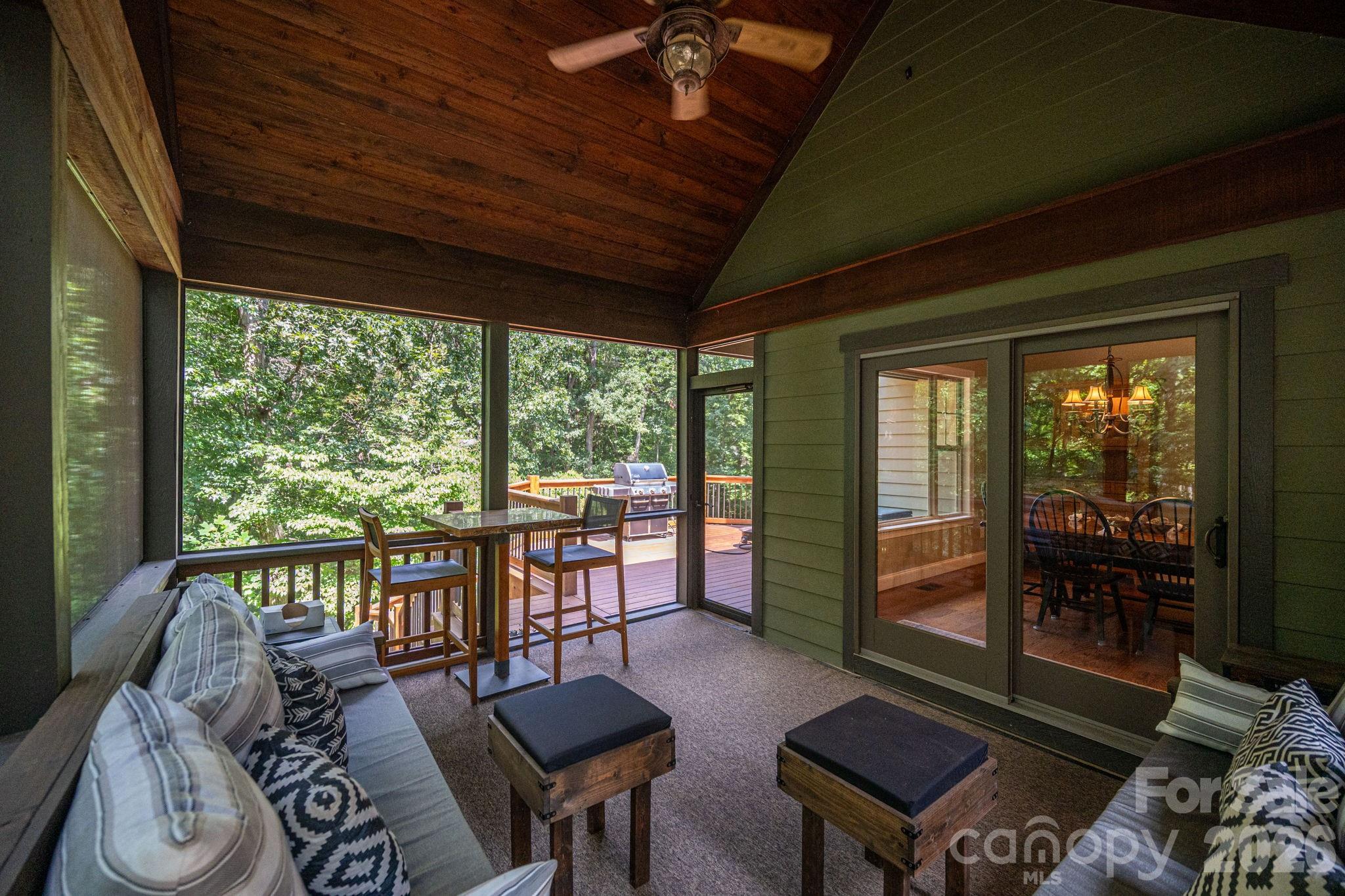 1903 Miners Creek Drive Property Photo 16