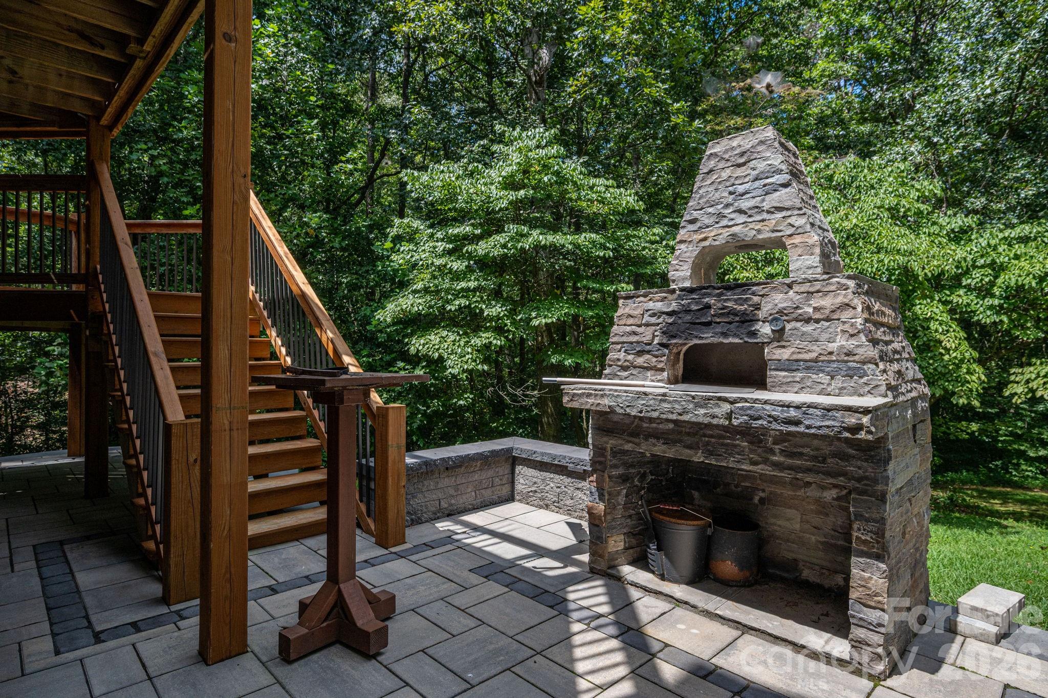 1903 Miners Creek Drive Property Photo 44