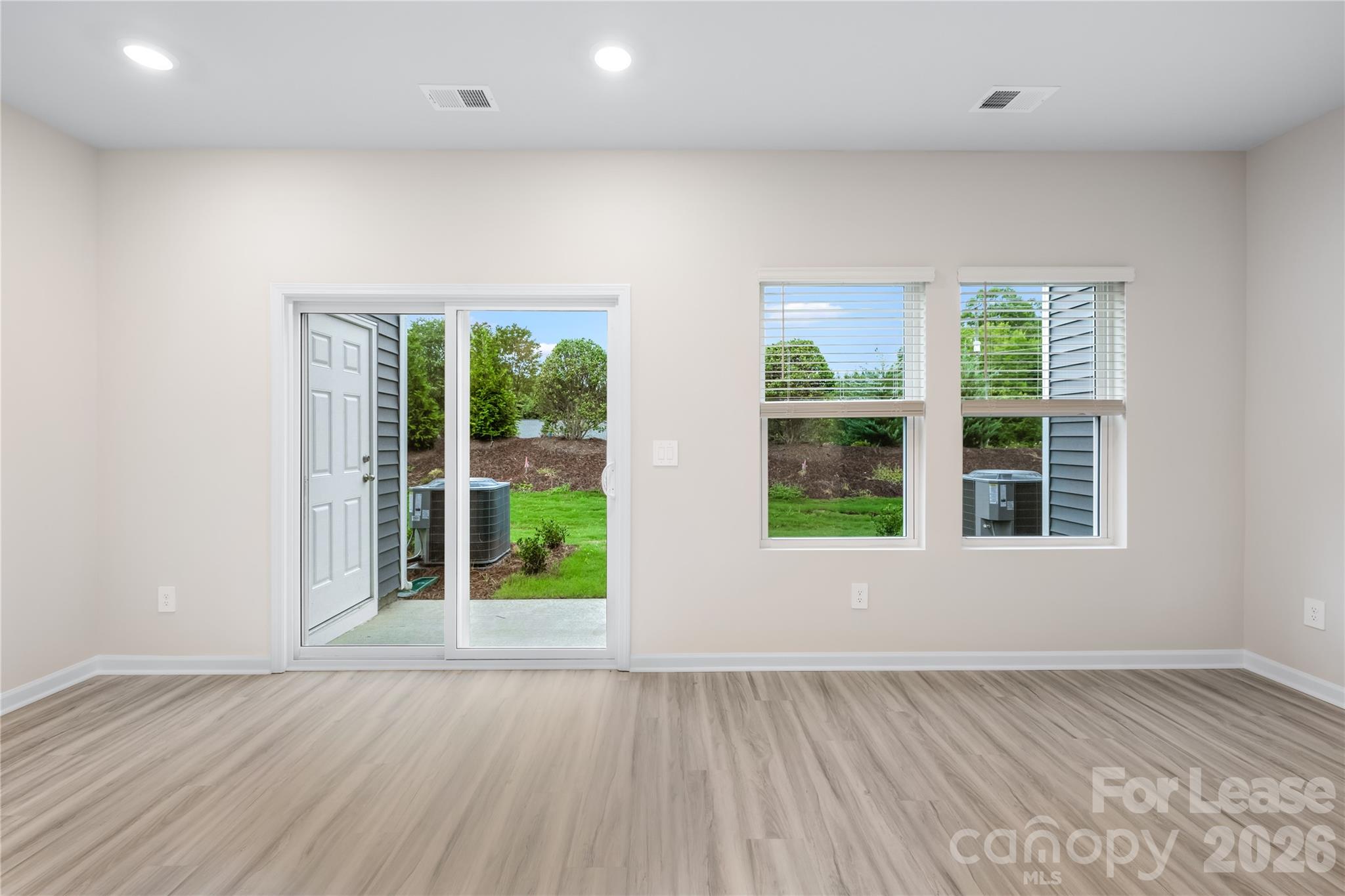 4415578 Property Photo 3