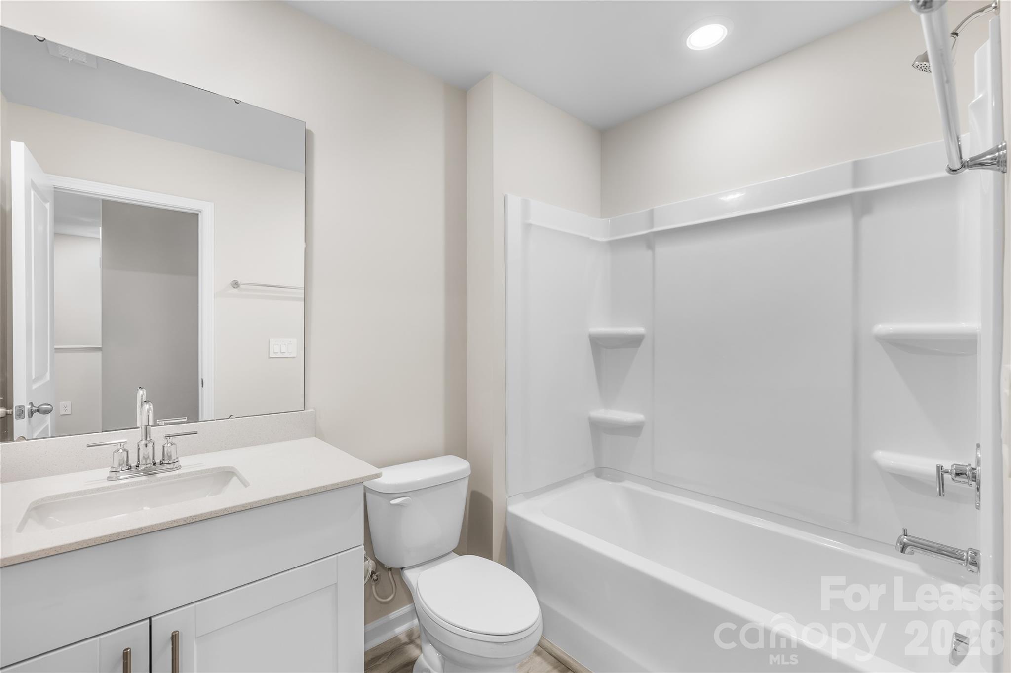 4415578 Property Photo 16