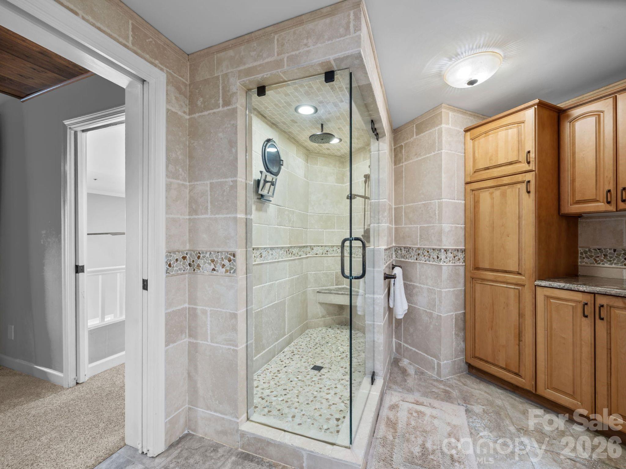 17925 Kings Point Drive F Property Photo 26