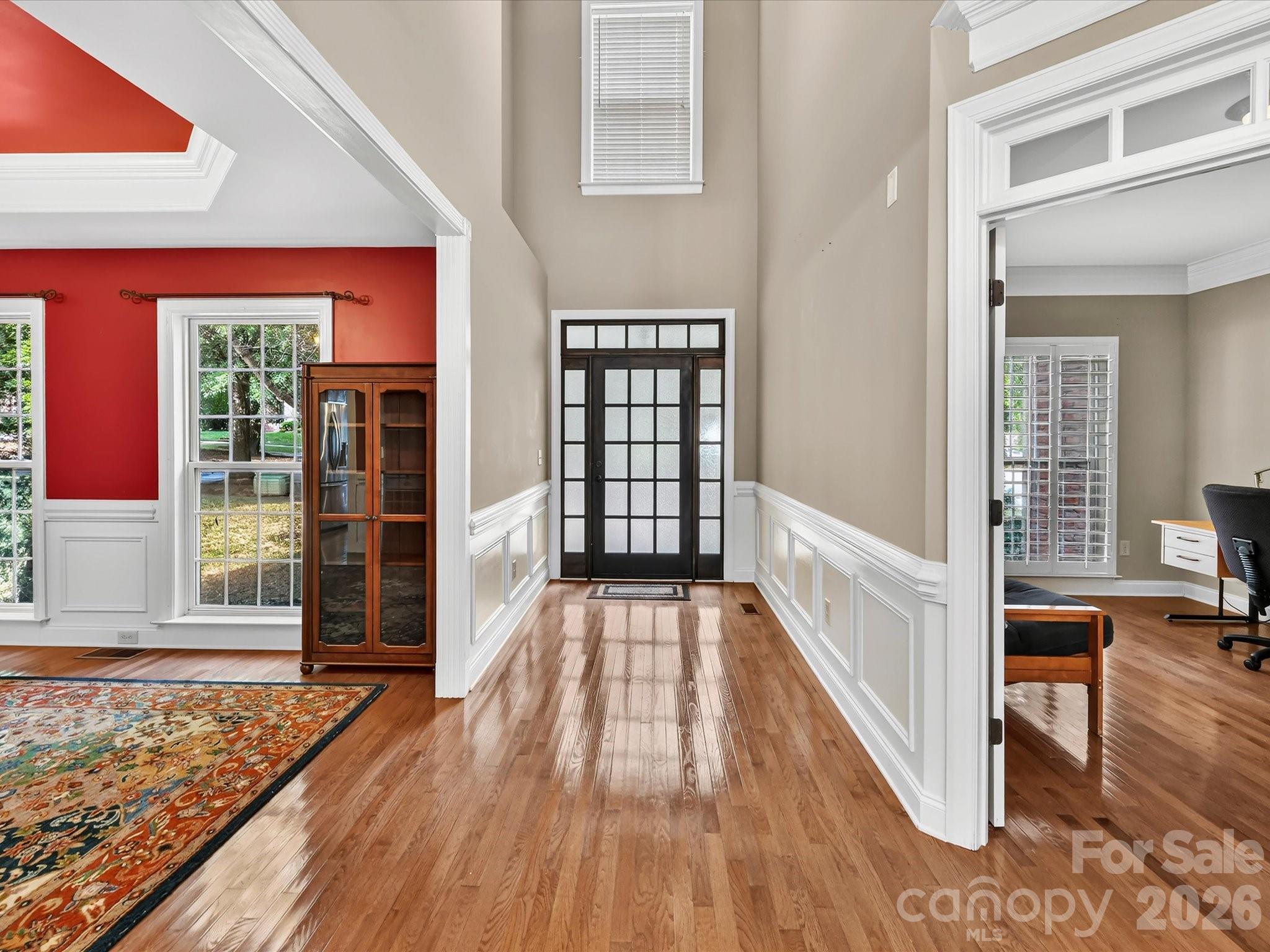 11203 Warfield Avenue Property Photo 4