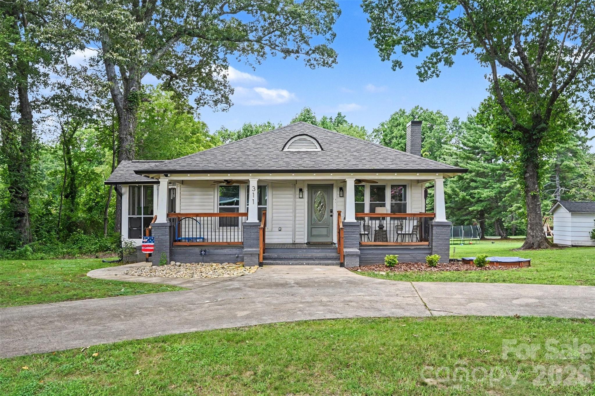 311 Roy Eaker Road Property Photo 1