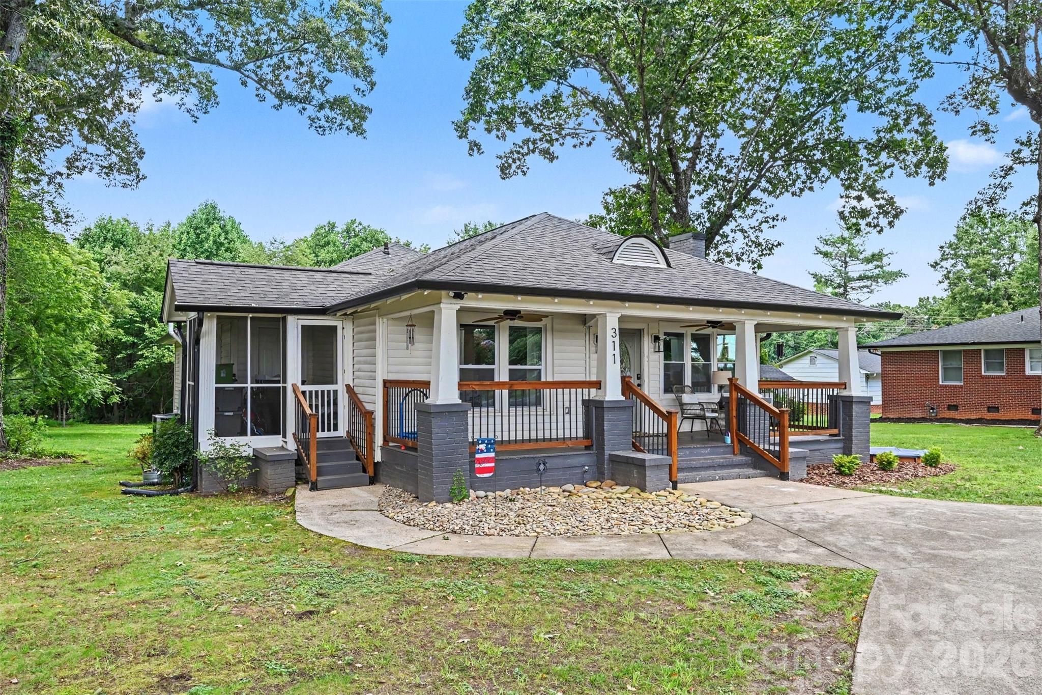 311 Roy Eaker Road Property Photo 2